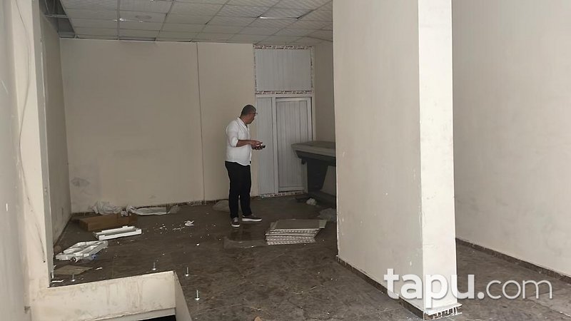 Mersin Akdeniz'de 535 m2 Depo ve Dükkan (304421)