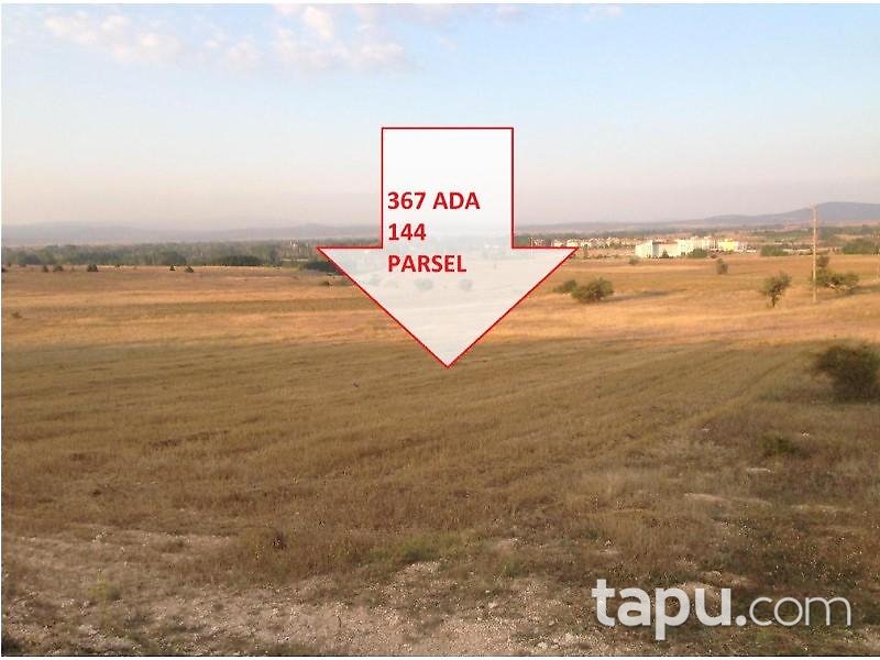 Kütahya Çavdarhisar'da 3.378 m2 Tarla