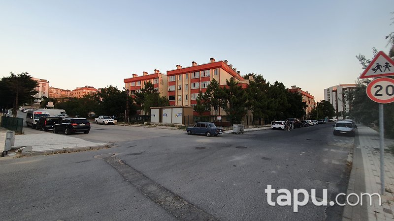 Büyükçekmece Köy Kent Sitesi'nde Yatırımlık 2+1 Daire