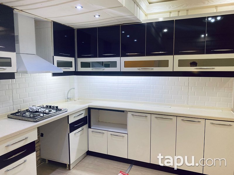 Büyükçekmece Köy Kent Sitesi'nde Yatırımlık 2+1 Daire