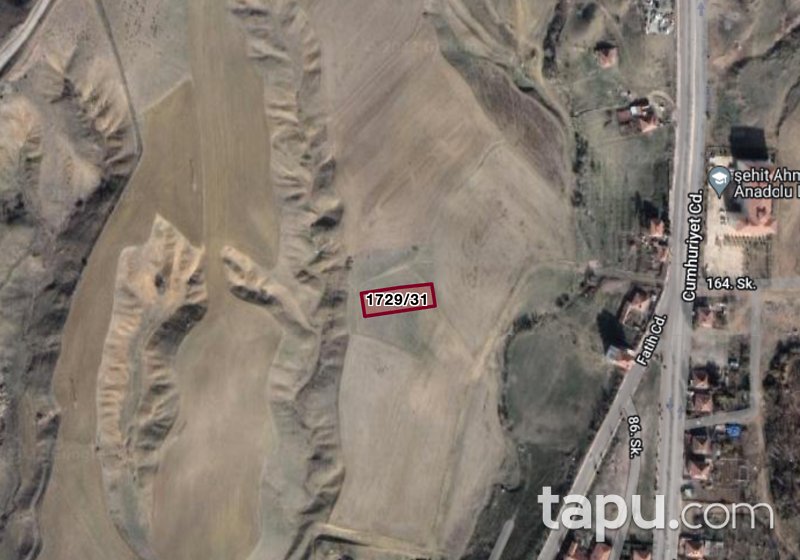 Kırıkkale Yahşihan'da 987 m2 Konut İmarlı Arsa