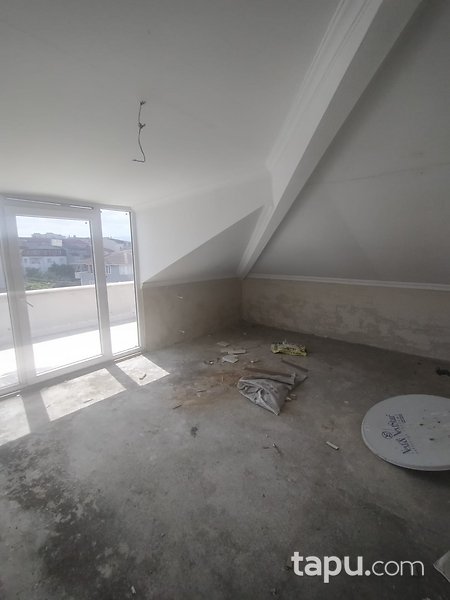 Kocaeli Körfez Güney Mahallesi'nde 167 m2 Dubleks Daire