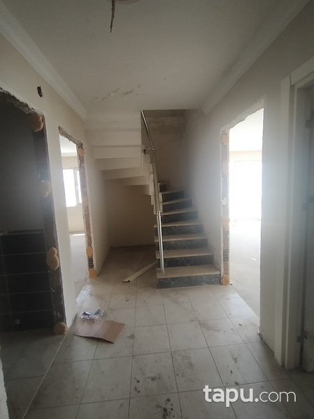 Kocaeli Körfez Güney Mahallesi'nde 167 m2 Dubleks Daire