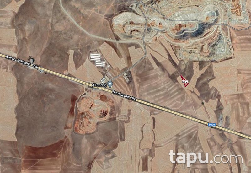 Eskişehir Sivrihisar'da 2100 m2 Yatırımlık Tarla