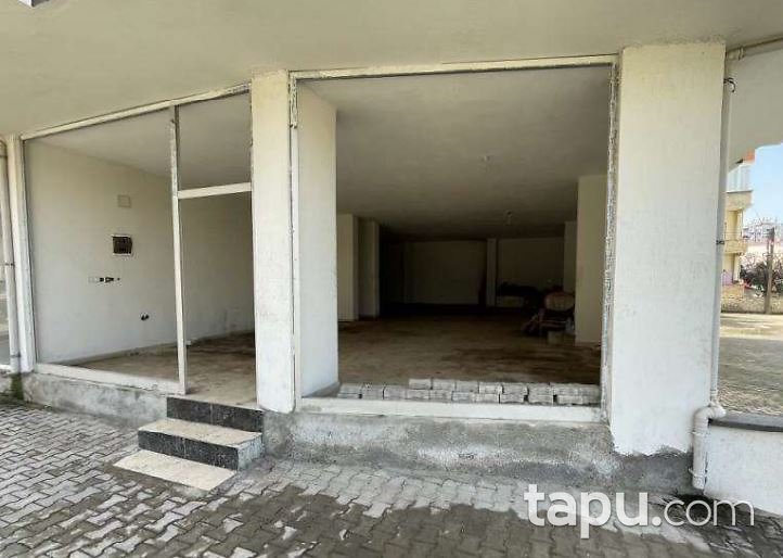 Osmaniye Merkez Alibeyli Mahallesi'nde 305 m2 Depolu Dükkan (1711)