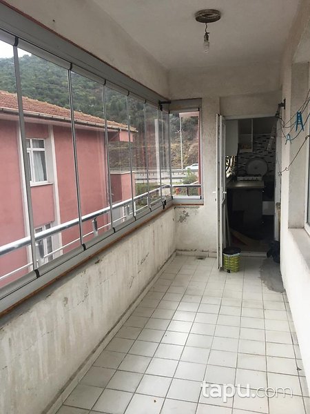 Körfez'de Deniz ve Köprü Manzaralı 3+1 Daire