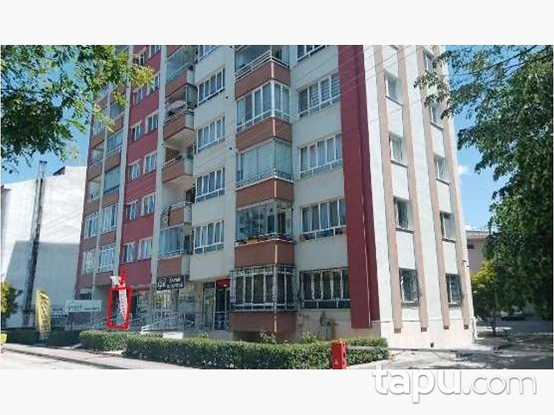 Odunpazarı Akarbaşı Mahallesi'nde 18 m2 Dükkan