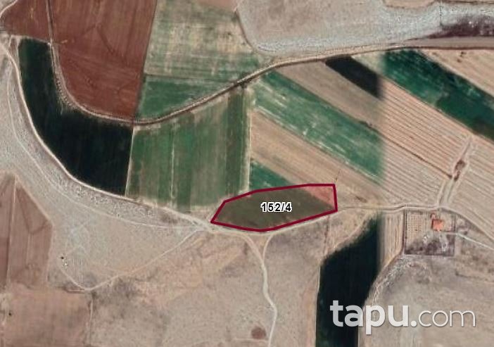 Konya Yunak Kıllar'da Yatırımlık 18 Dönüm Tarla