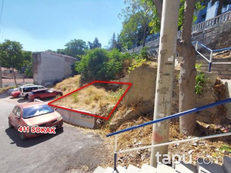 Konak Fatih Mahallesi'nde 43 m2 İmarlı Arsa