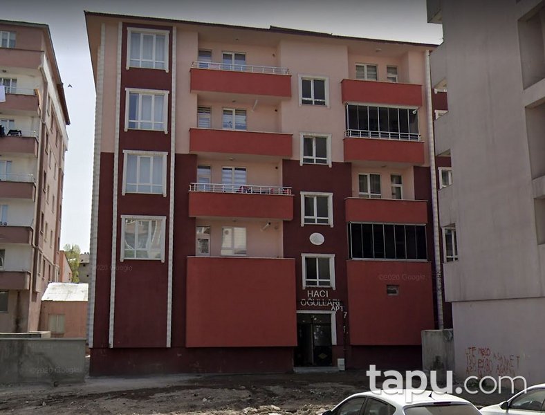 Ağrı Merkez Yavuz Mahallesi'nde 181 m2 Daire
