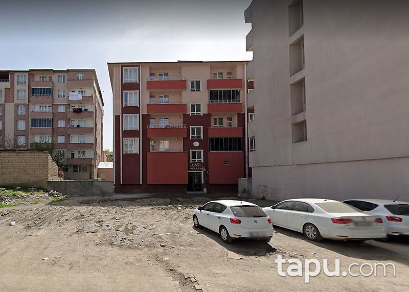 Ağrı Merkez Yavuz Mahallesi'nde 181 m2 Daire