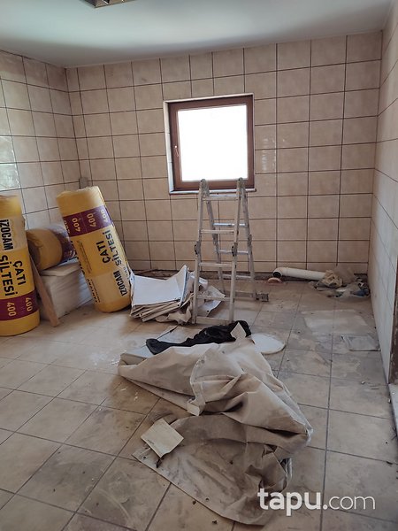 İzmit Kadıköy Mahallesi'nde Merkezi Konumlu Yurt Odaları