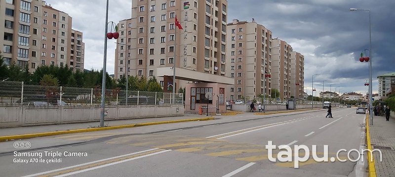 Körfezkent 2. Etap Emlak Konutları'nda 2+1 Lüks Daire