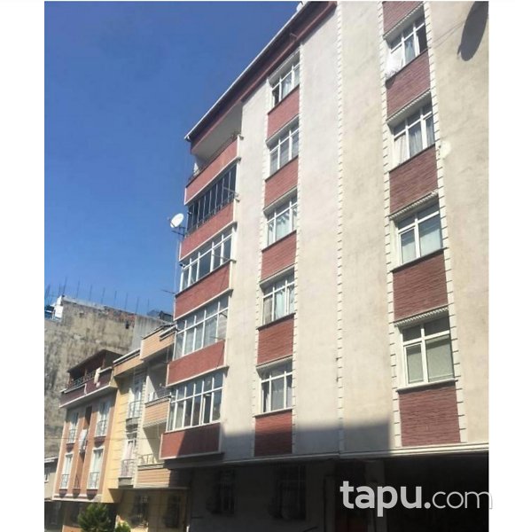 Küçükçekmece İkitelli Mahallesi'nde Hisseli Bina