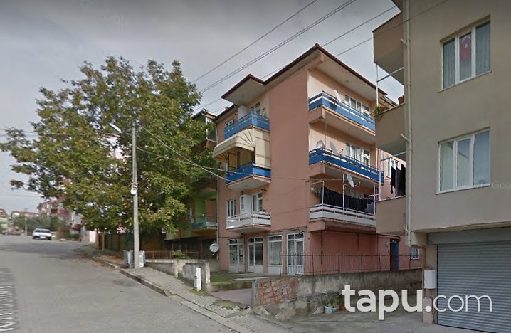 Derince Sırrıpaşa Mahallesi'nde 33 m2 İş Yeri