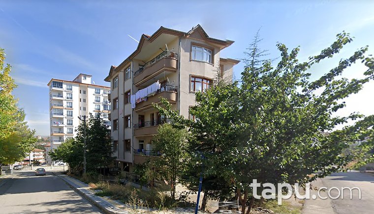 Akyurt Yıldırım Mahallesi'nde 3+1 Geniş Kullanımlı Daire