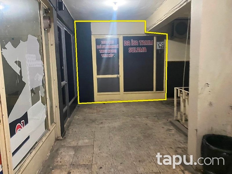 Haliliye Atatürk Mahallesi'nde 12 m2 Dükkan