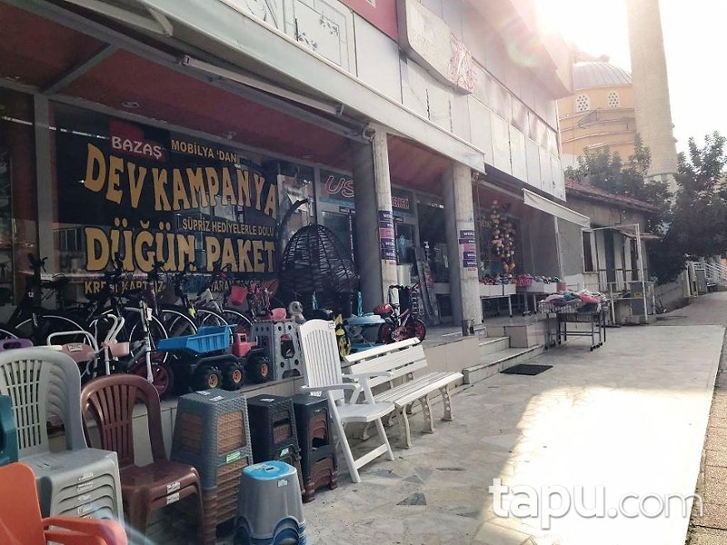 Anamur Sağlık Mahallesi'nde 2.380 m2 Dükkan ve Deposu