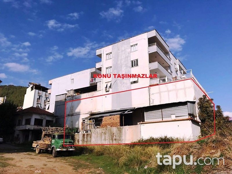 Anamur Sağlık Mahallesi'nde 2.380 m2 Dükkan ve Deposu