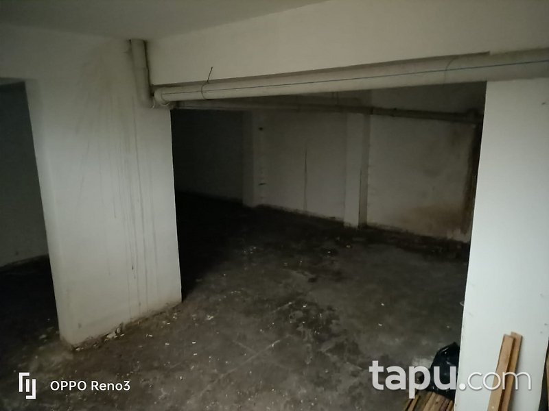 Tepebaşı Şirintepe Mahallesi'nde 302 m2 Depolu Dükkan