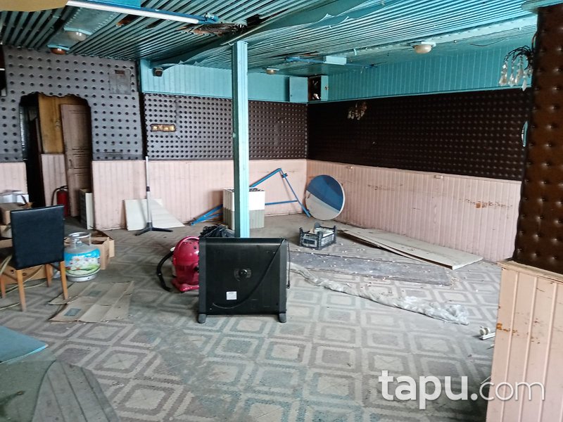 Giresun Şebinkarahisar Fatih Mahallesi'nde 138 m2 Dükkan
