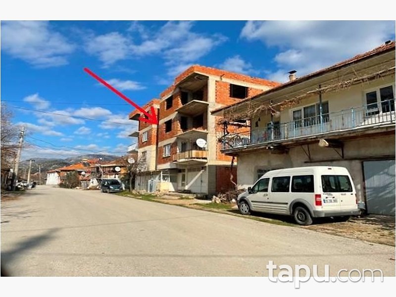 Burdur Çeltikçi Cami Mahallesi'nde Hisseli 4 Katlı Bina