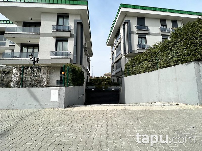 Büyükçekmece Mimaroba Ece Konakları Sitesi'nde 2+1 Daire