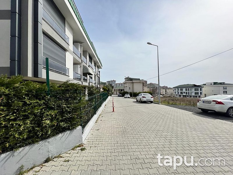 Büyükçekmece Mimaroba Ece Konakları Sitesi'nde 2+1 Daire