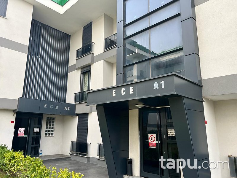 Büyükçekmece Mimaroba Ece Konakları Sitesi'nde 2+1 Daire