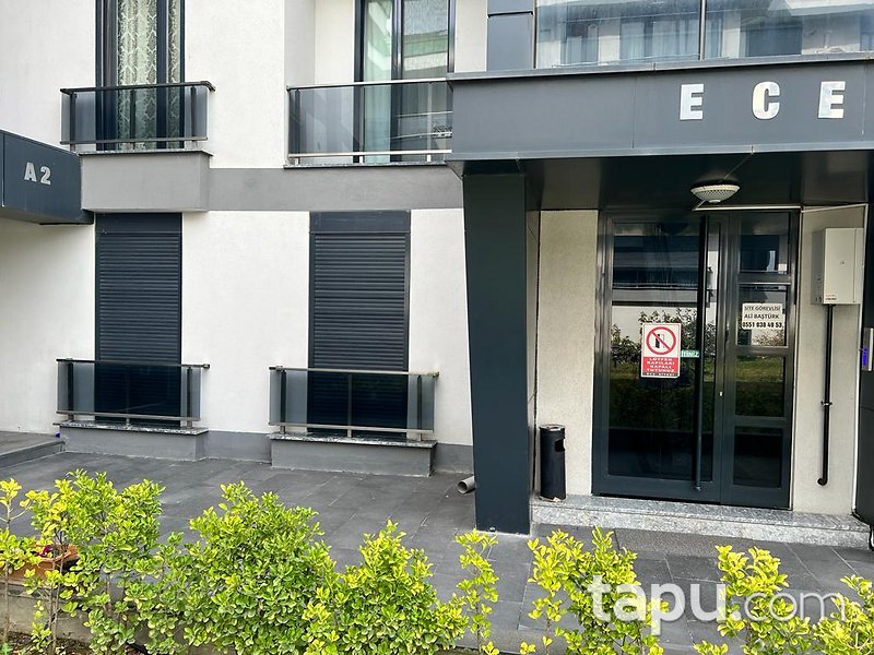 Büyükçekmece Mimaroba Ece Konakları Sitesi'nde 2+1 Daire