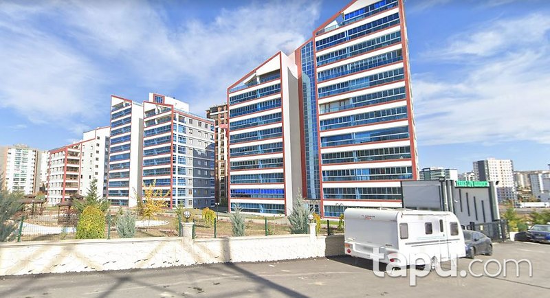 Ankara Etimesgut Bağlıca Mahallesi'nde 5+1 Çatı Aralı Daire (306037)