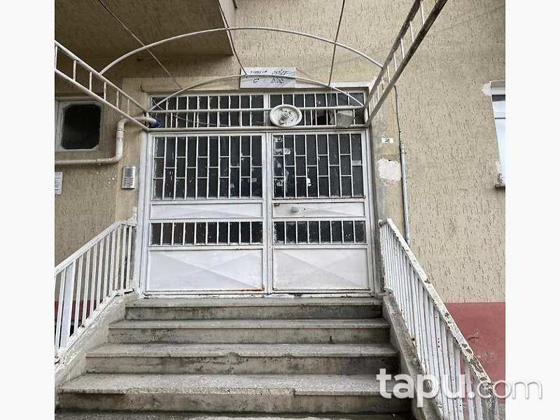 Tokat Turhal Cumhuriyet Mahallesi'nde 3+1 Daire