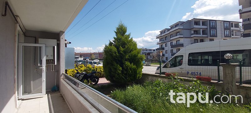Gölcük Çiftlik Mahallesi Balaban Sitesi'nde 1+1 Daire