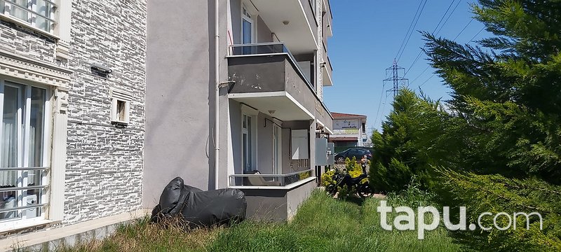 Gölcük Çiftlik Mahallesi Balaban Sitesi'nde 1+1 Daire
