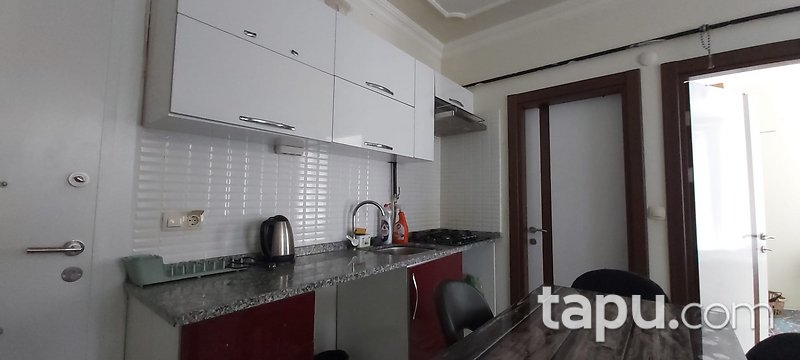 Gölcük Çiftlik Mahallesi Balaban Sitesi'nde 1+1 Daire