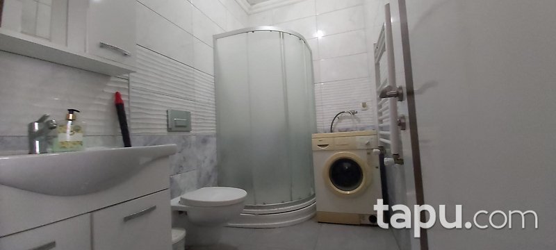 Gölcük Çiftlik Mahallesi Balaban Sitesi'nde 1+1 Daire