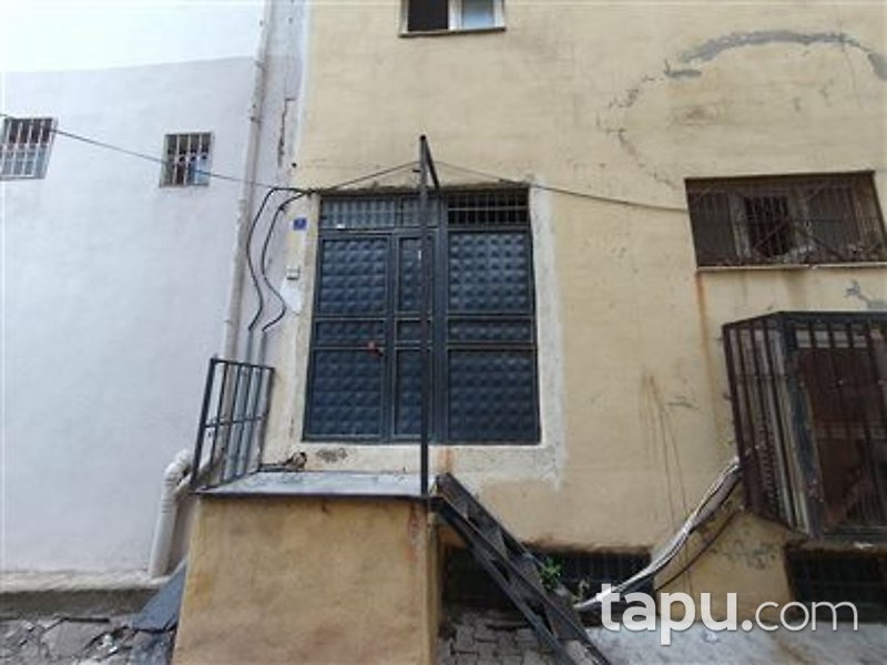 Şanlıurfa Siverek Şair İbrahim Rafet Mahallesi'nde İskanlı 3+1 Daire
