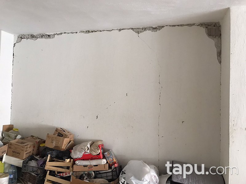 Osmaniye Merkez Alibeyli Mahallesi'nde 305 m2 Depolu Dükkan (1711)