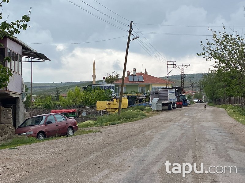 Güdül Salihler Mahallesi'nde Kargir Bina