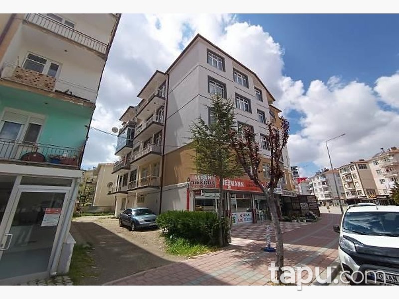 Karaman Merkez Hacıcelal Mahallesi'nde Hisseli 110 m2 Daire