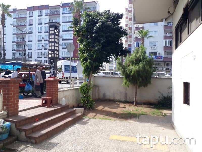 Mersin Yenişehir İnönü Mahallesi'nde 4 Adet 353 m2 Dükkan
