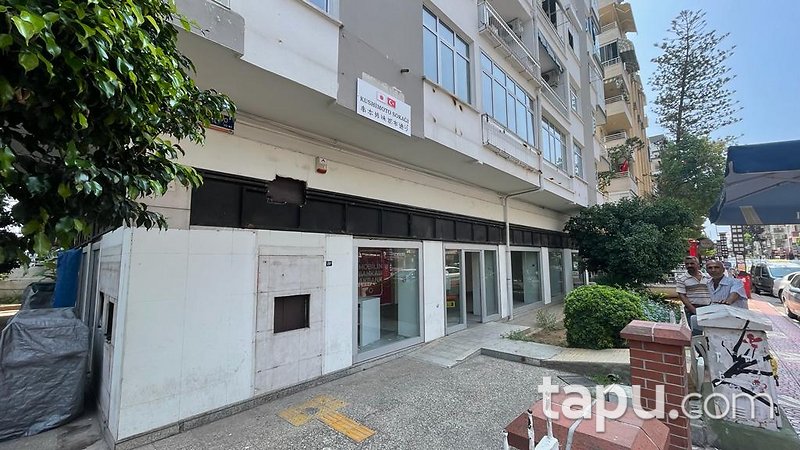 Mersin Yenişehir İnönü Mahallesi'nde 4 Adet 353 m2 Dükkan