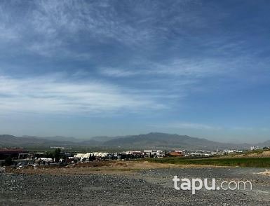 Kahramanmaraş Onikişubat'ta Karma Kullanım Alanlı Arsa (306251)