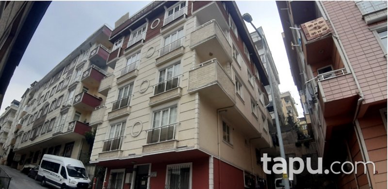 Maltepe Fındıklı Mahallesi'nde Merkezi Konumlu Daire