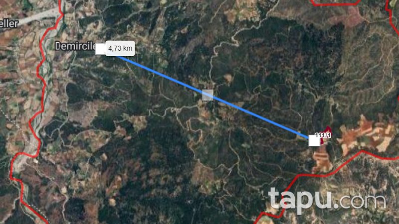 Denizli Kale Demirciler Mevkiinde 39 Dönüm Tarla