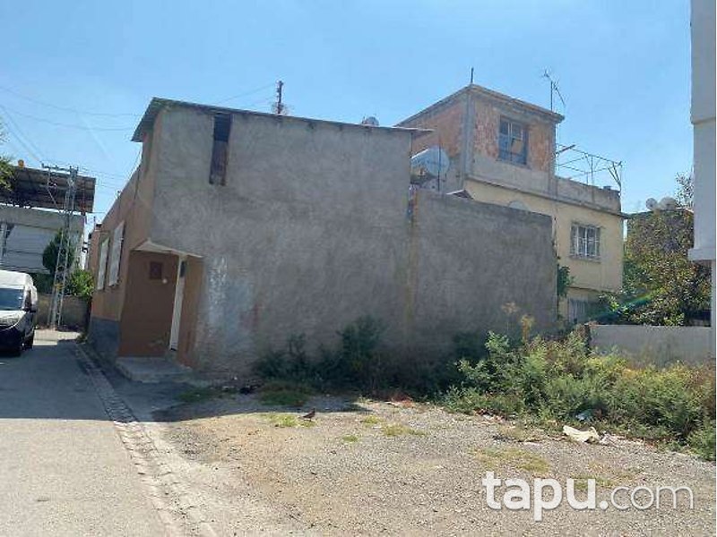 Adana Seyhan Şakirpaşa'da Hisseli Tek Katlı Bina