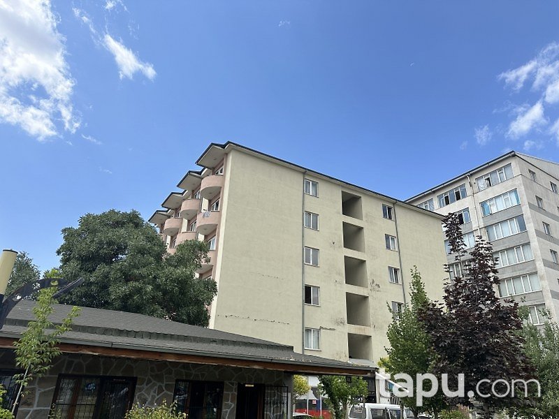 Van İpekyolu Şerefiye Mahallesi'nde 1+1 Daire