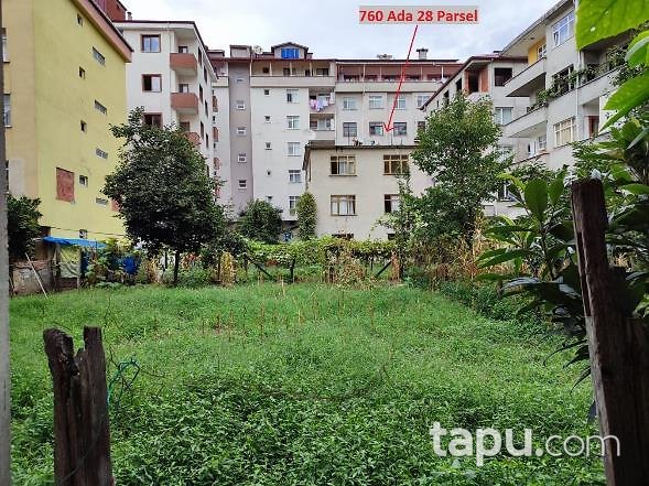 Rize Ardeşen Yavuz Selim Mahallesinde 262 m2 Bina