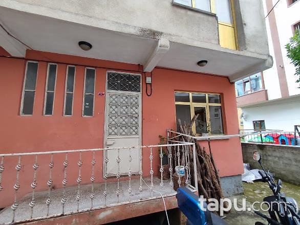Rize Ardeşen Yavuz Selim Mahallesinde 262 m2 Bina