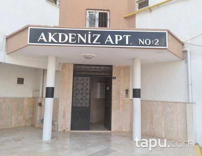 Mersin Yenişehir Akdeniz Sitesi'nde 3+1 148 m2 İskanlı Daire